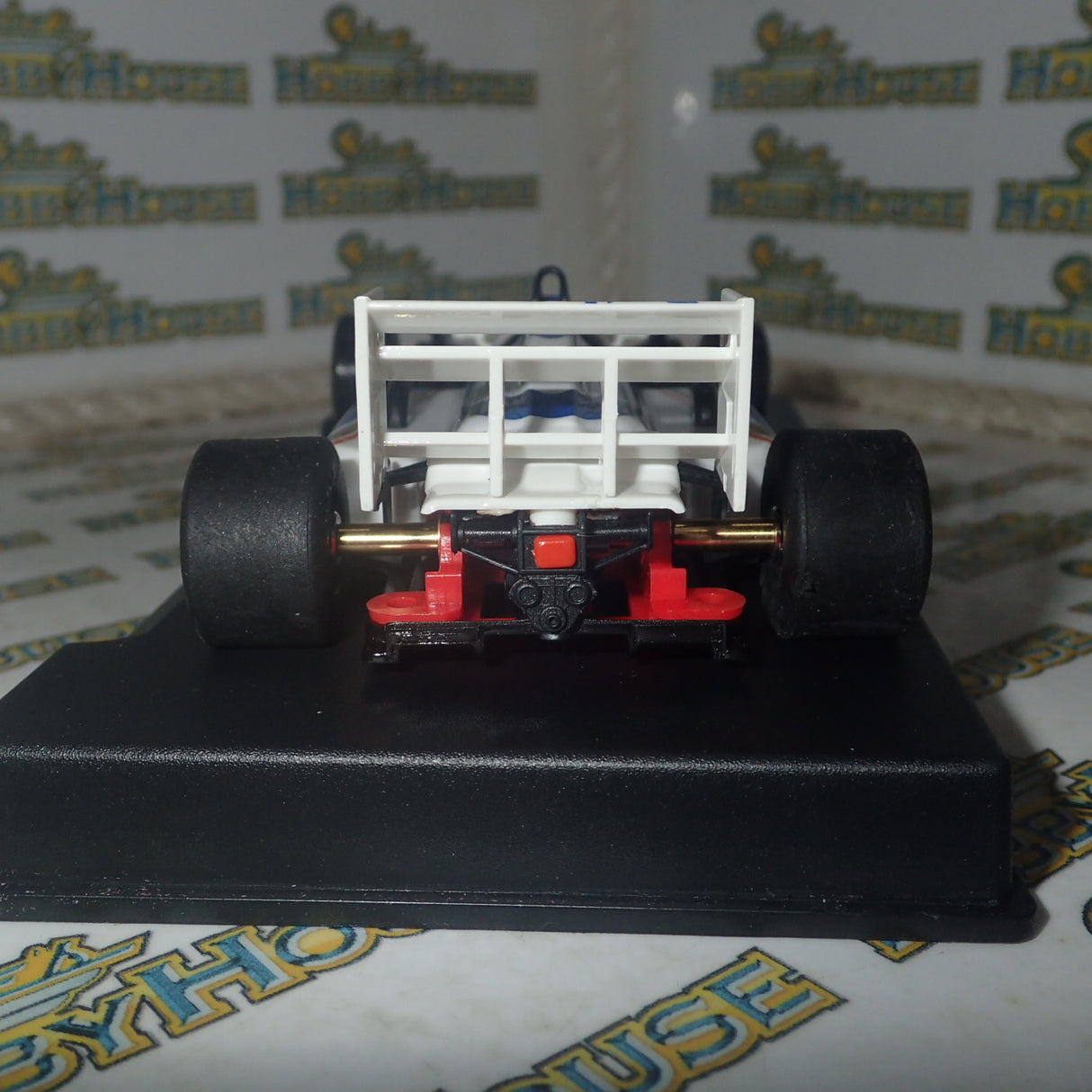 NSR N0367IL - 1:32 SCALE FORMULA 86/89 - ROTHMANS DH #0 LIVERY