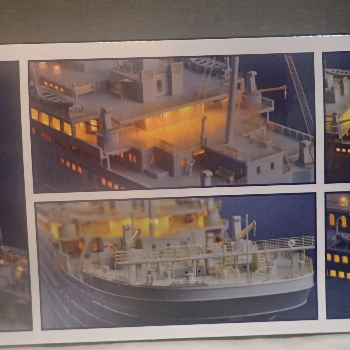 Trumpeter TR03719 - 1/200 Titanic (w/ LED Light Set) Plastic Model Kit