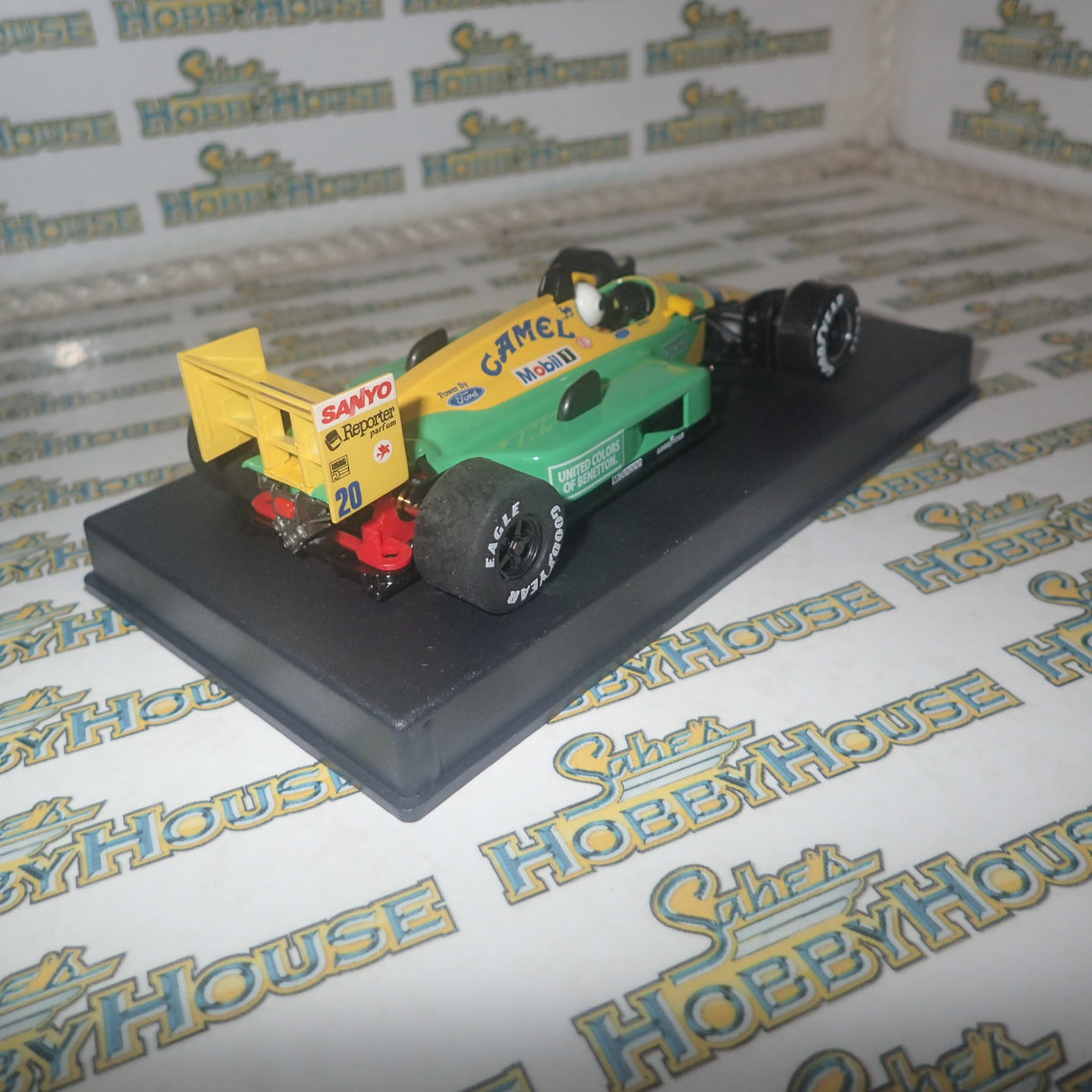 NSR 0401IL - 1:32 SCALE FORMULA 86/89 - BENETTON CAMEL MB #20 LIVERY