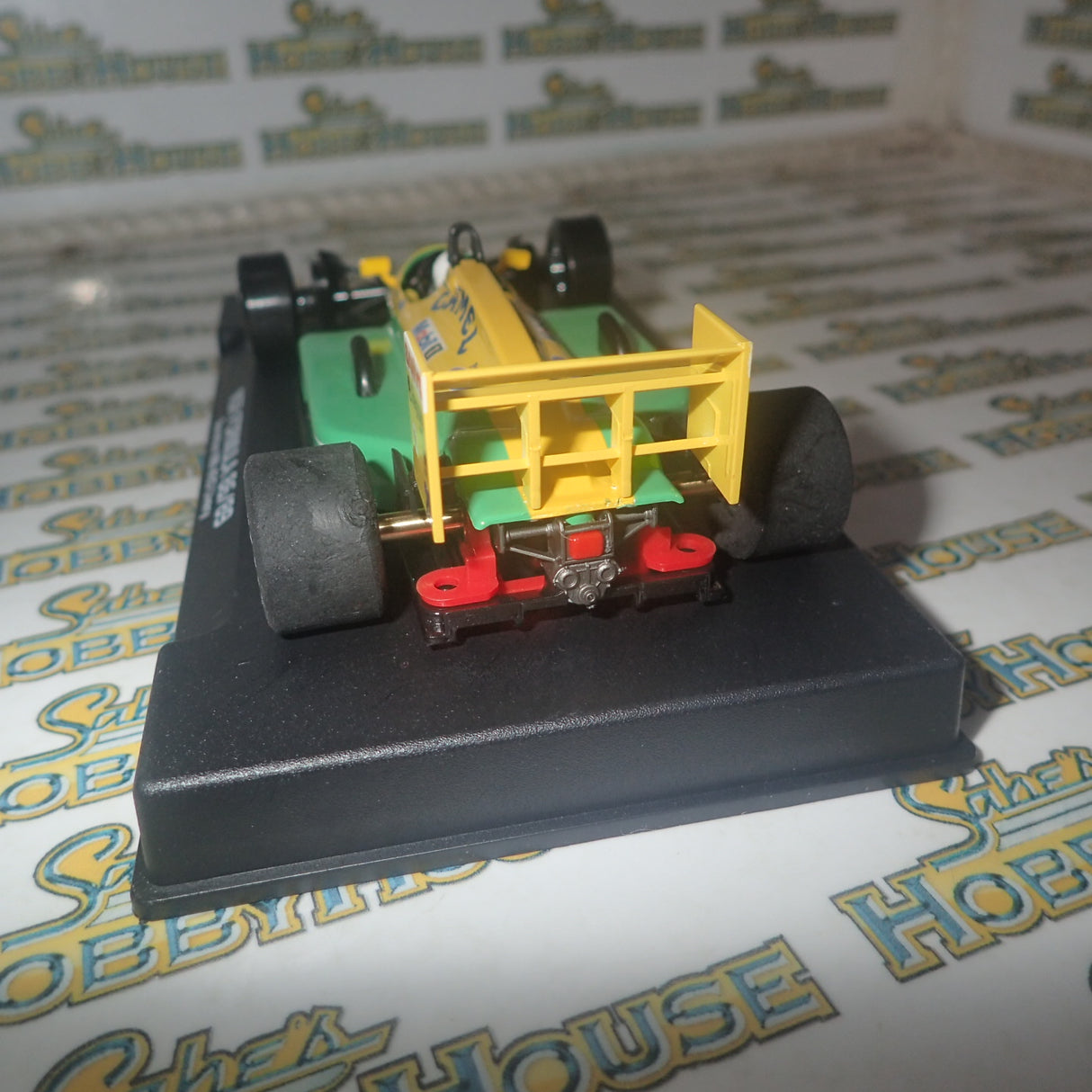 NSR 0401IL - 1:32 SCALE FORMULA 86/89 - BENETTON CAMEL MB #20 LIVERY