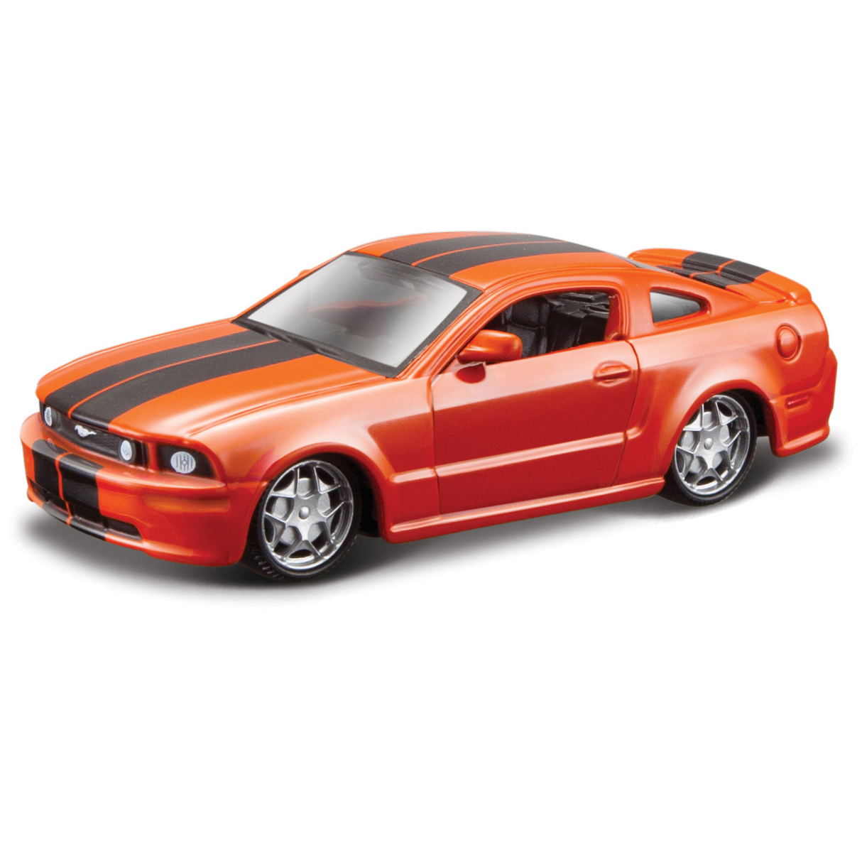 Bburago 18-59000 FM - 1:64 Diecast - 2006 Ford Mustang GT