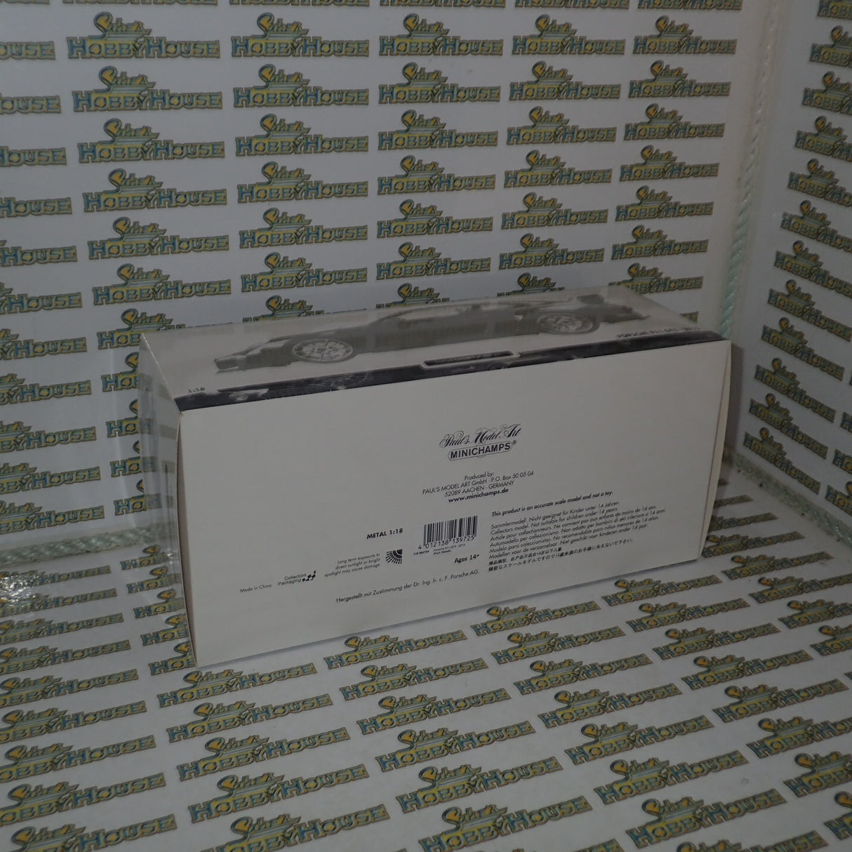 MINICHAMPS 100 062724 - 1/18 PORSCHE 911 GT3 2013 Black M. to 300 units worldwide