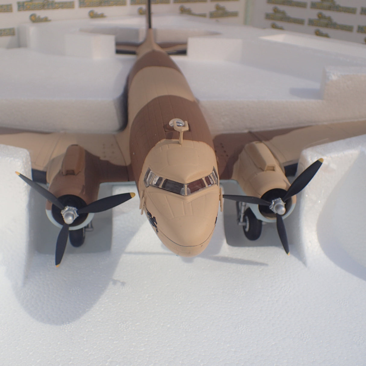 Franklin Mint Armour Collection B11C970 - 1/48 Douglas C-47 Transport Diecast Model Aircraft