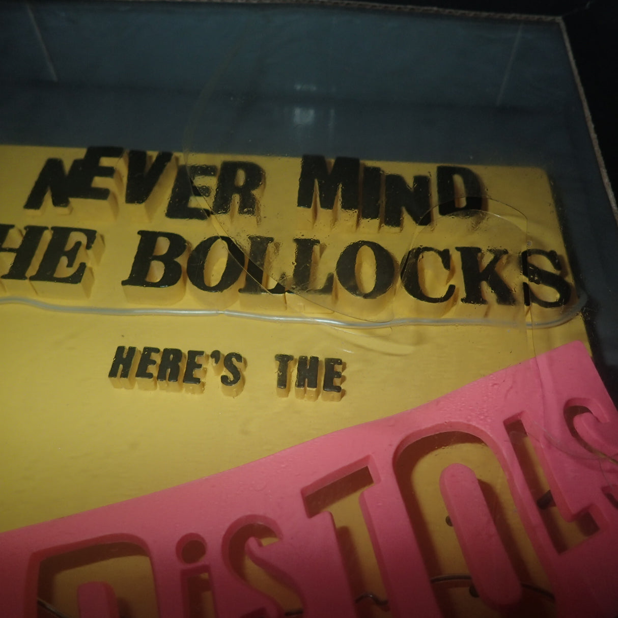 McFarlane Toys 12920 - Sex Pistols Never Mind the Bullocks 3D Album Cover
