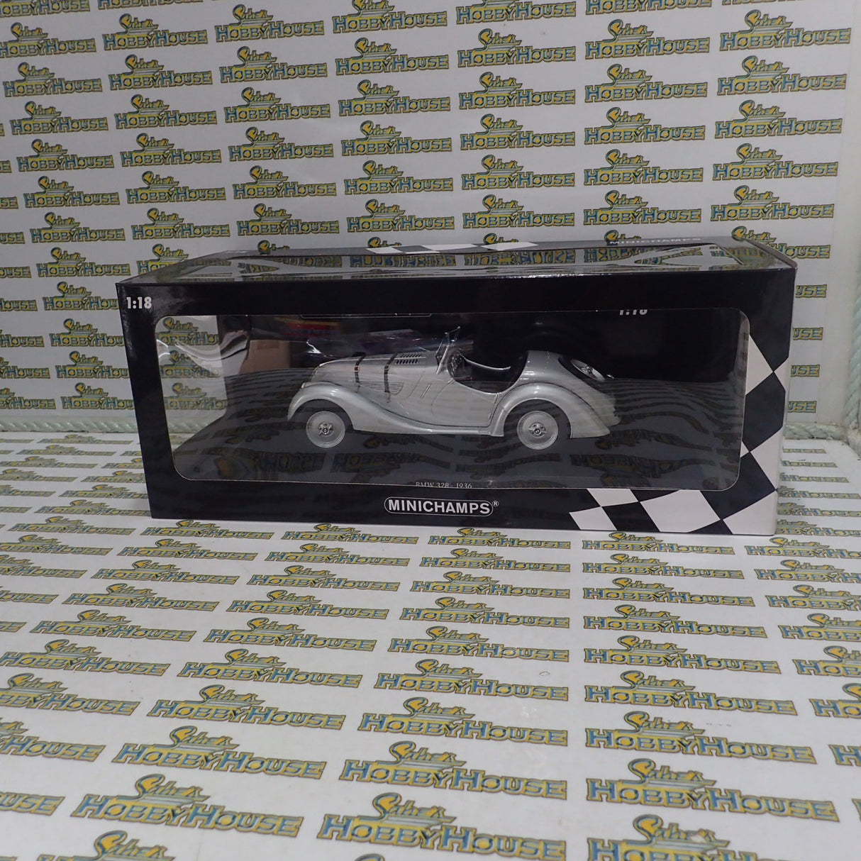 Minichamps 155 025030 - 1/18 Scale - 1936 BMW 328 in Silver Diecast Scale Model Replica