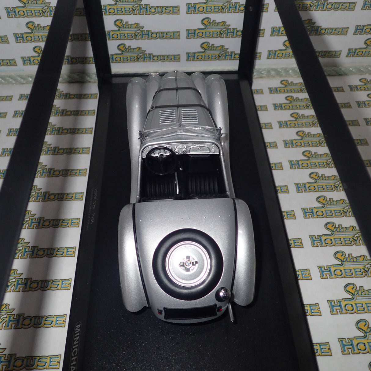 Minichamps 155 025030 - 1/18 Scale - 1936 BMW 328 in Silver Diecast Scale Model Replica