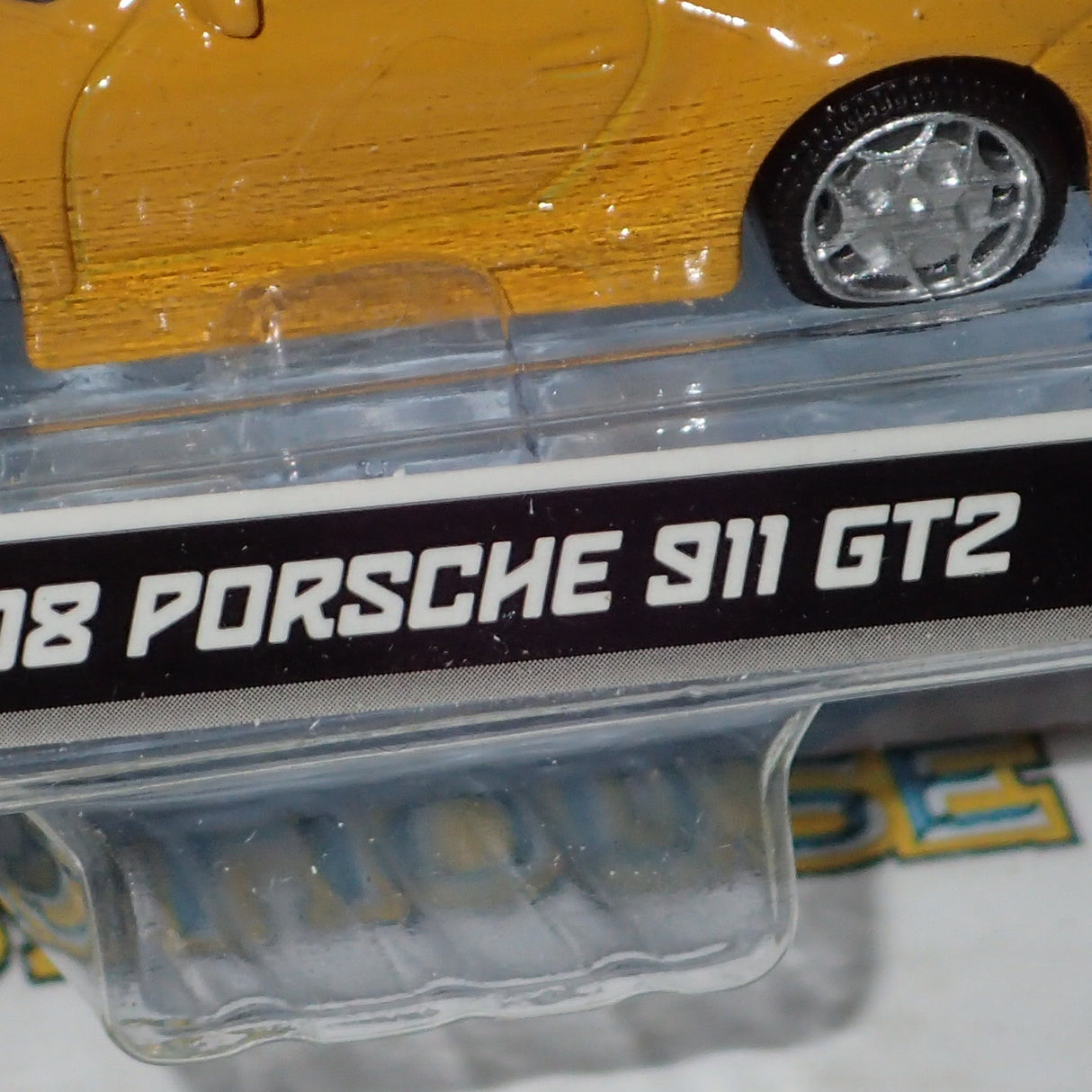 Bburago 18-59000 - 1:64 Diecast - 2008 Porsche 911 GT2