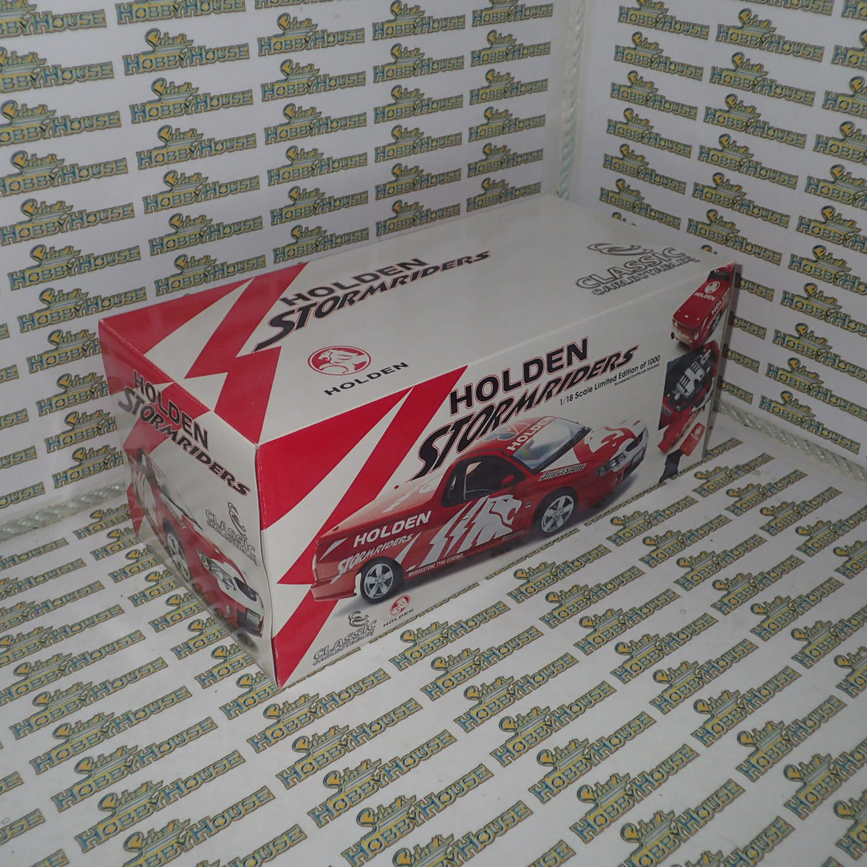 Classic Carlectables 18125 - Resale 1/18 VY SS Ute Holden Stormriders