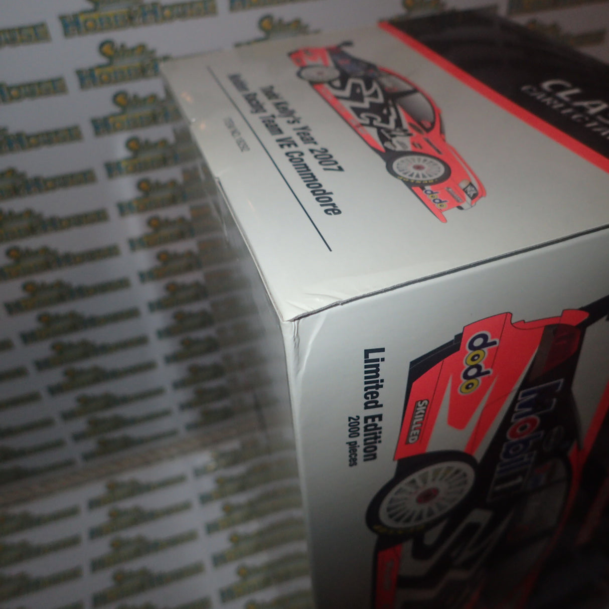 Classic Carlectables 18292 - 1/18 Scale #22 Todd Kelly's Year 2007 Holden Racing Team VE Commodore Diecast Scale Model Replica