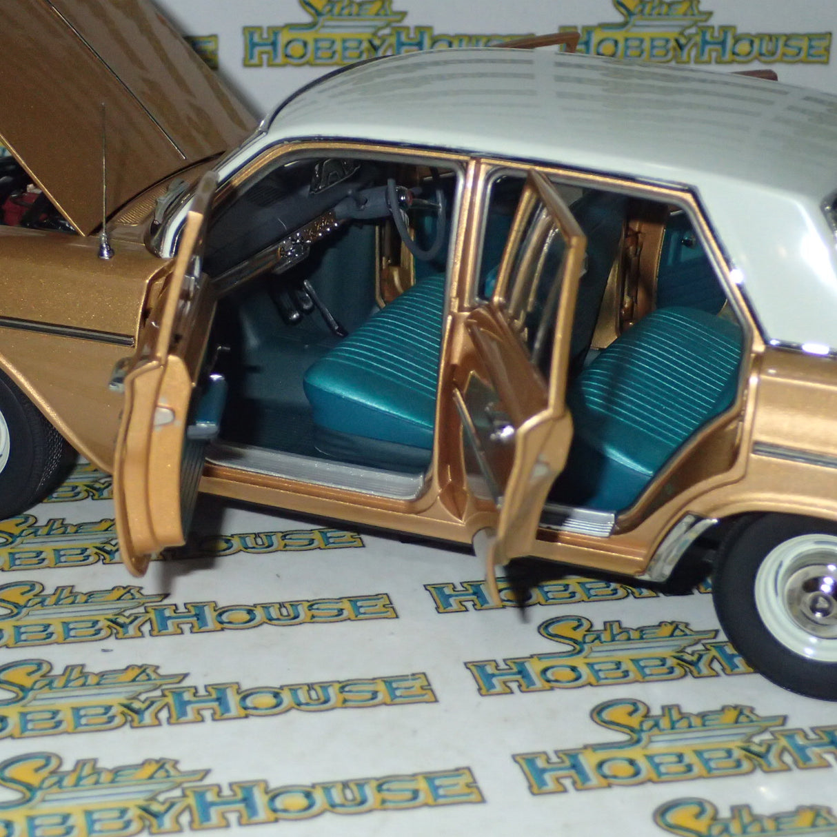 Classic Carlectables 18461 - 1/18 Scale EH Holden Special for "The Diecast Magazine" Ltd Ed 500