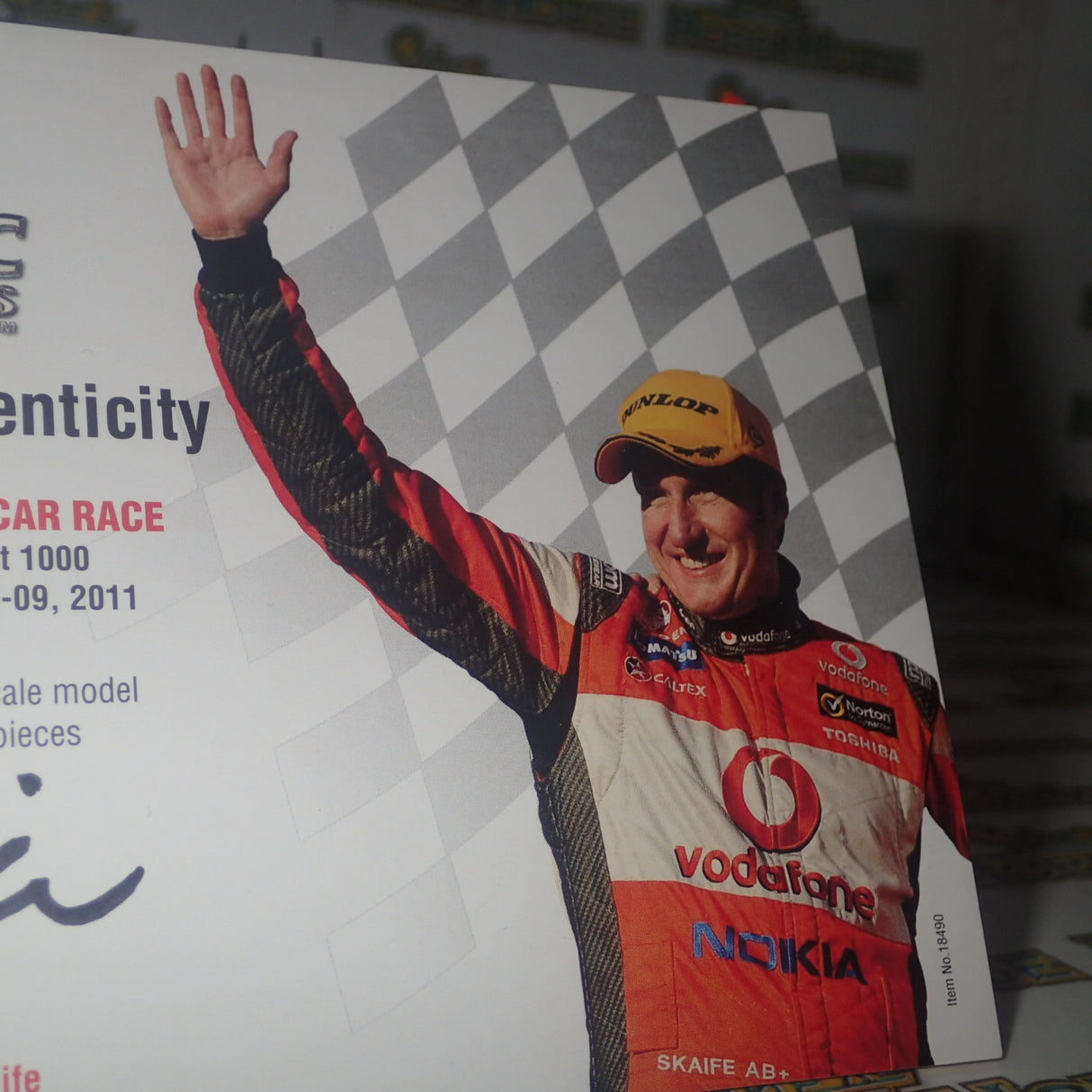 Classic Carlectables 18490 - 1/18 Scale - Mark Skaifes Final V8 Supercar Race 2011 Team Vodafone Holden VE Commodore Diecast Scale Model Replica