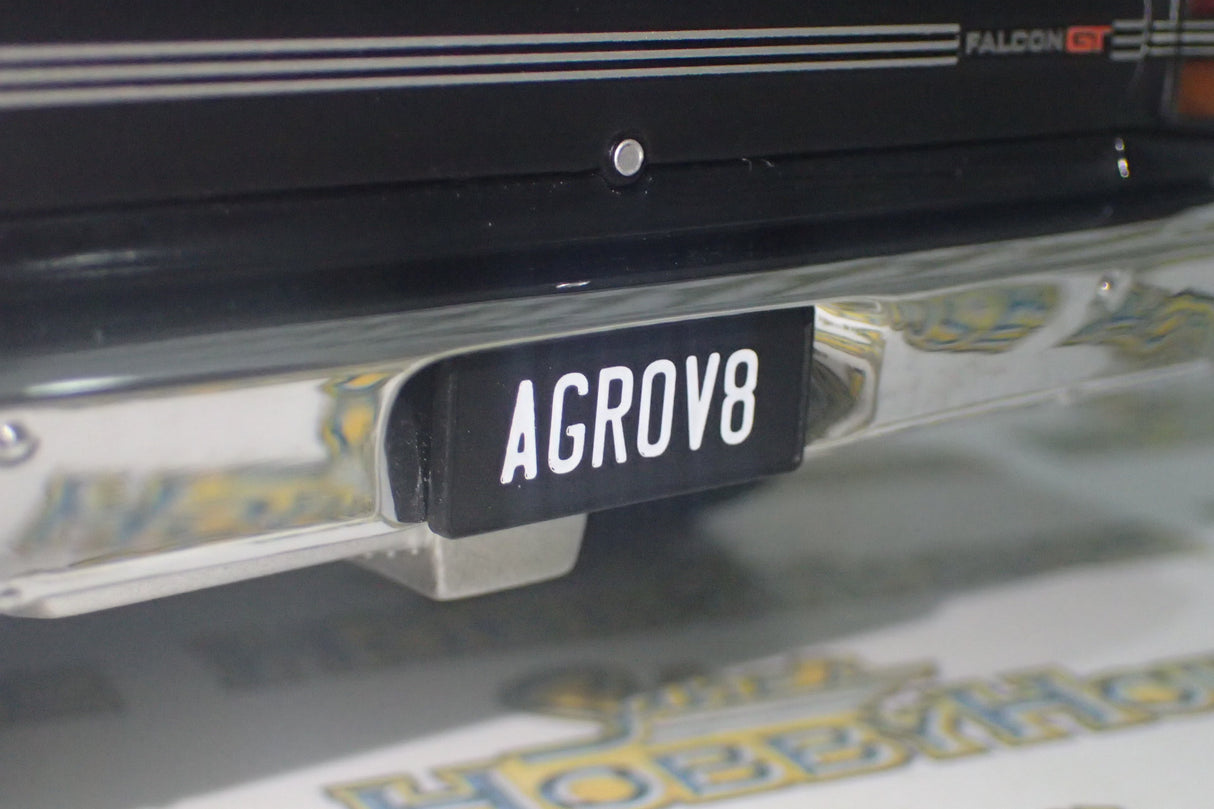 CLASSIC CARLECTABLES 18529 - 1:18 SCALE FORD GT-HO SUPER FALCON GLOSS BLACK DIECAST REPLICA