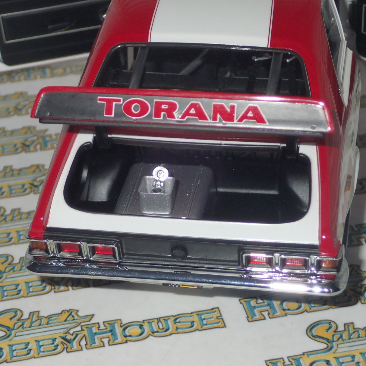 Classic Carlectables 18585 - 1/18 Holden LJ Torana GTR XU-1 1973 ATCC 2nd Place