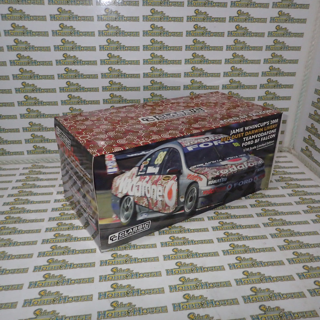 Classic Carlectables 18588 - 1:18 Jamie Whincup's 2008 Red Dust Darwin Livery Team Vodefone Ford BF Falcon