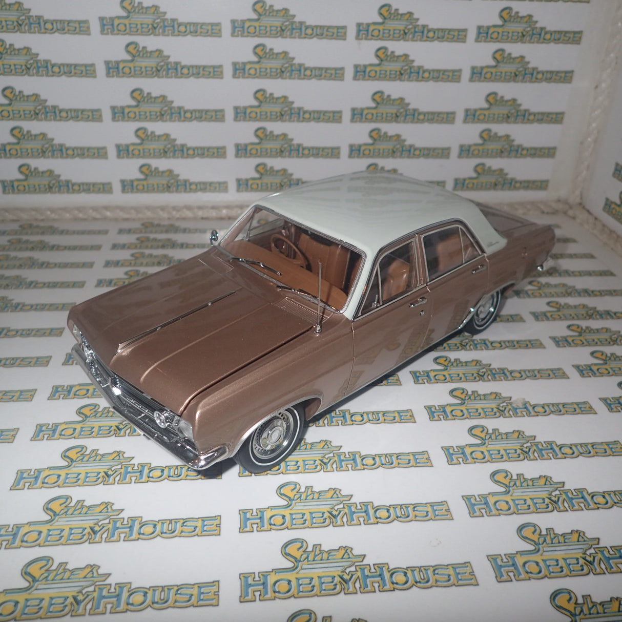 Classic Carlectables - 1/18 Scale - 18605 Holden HR Premier in Landale Gold Metallic Diecast Scale Model Replica