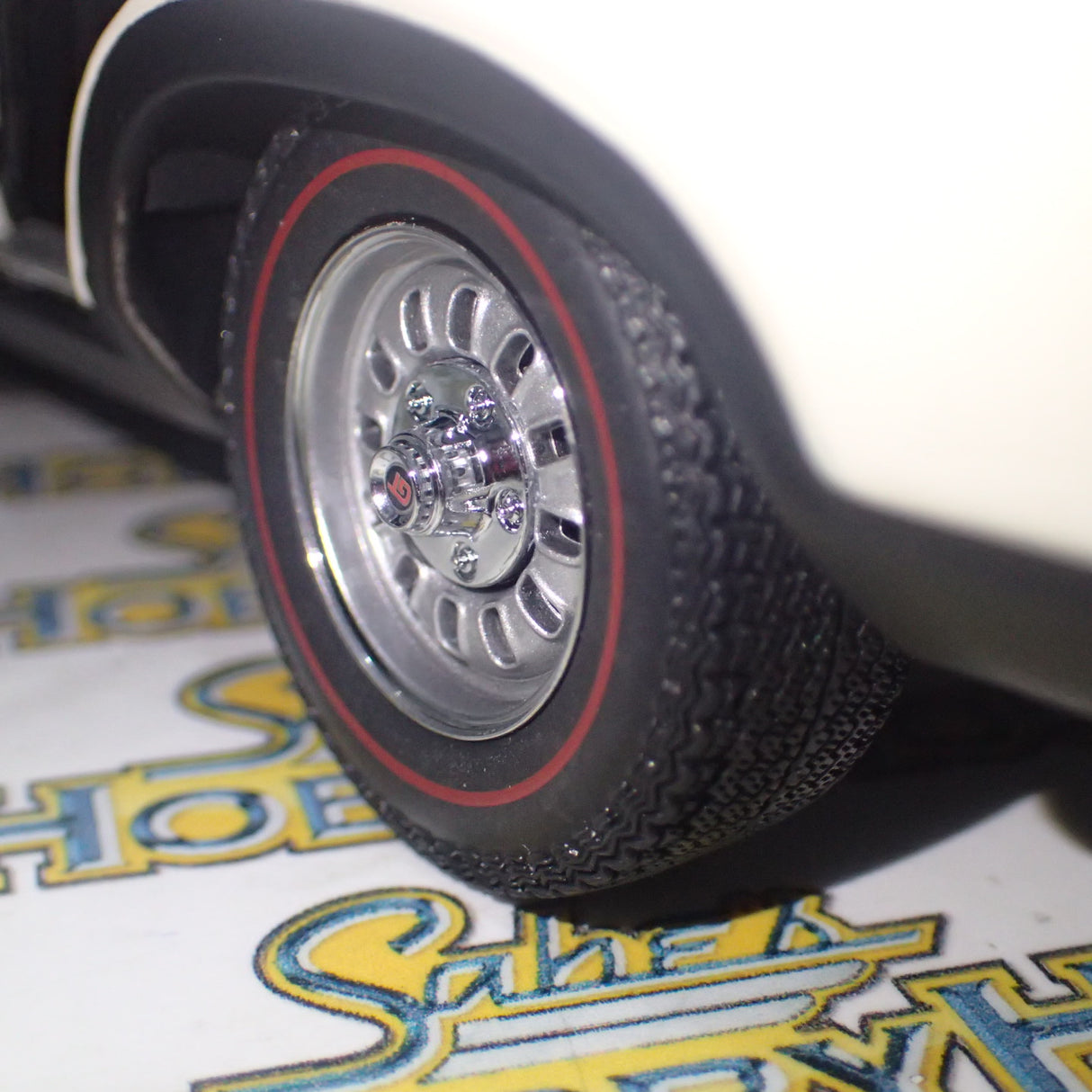 Classic Carlectables 18615 - 1/18 Scale Ford XA Falcon RPO83 Sedan Polar White Diecast Model Replica