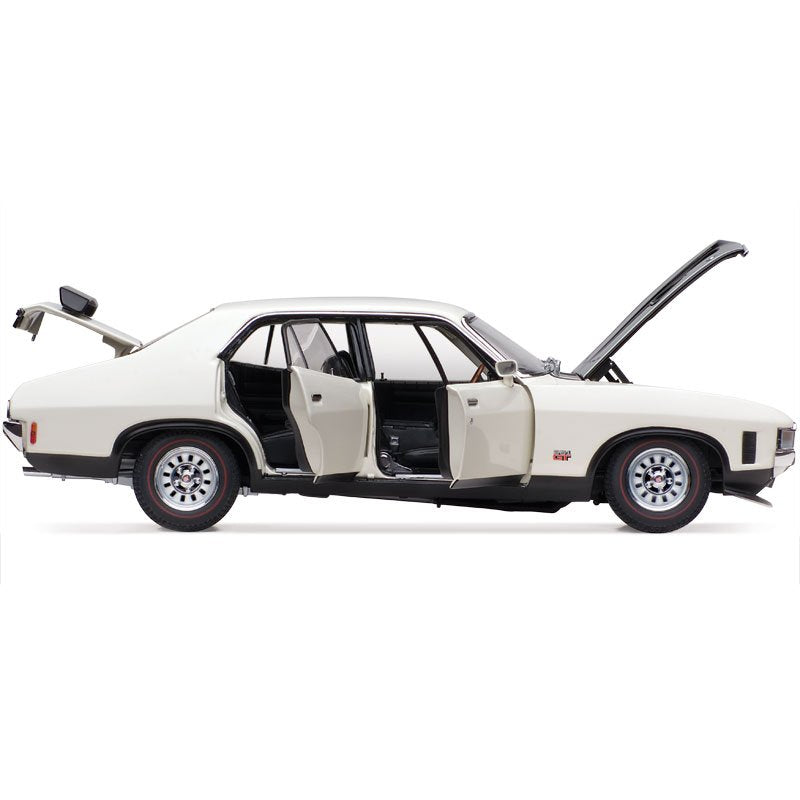 Classic Carlectables 18615 - 1/18 Scale Ford XA Falcon RPO83 Sedan Polar White Diecast Model Replica
