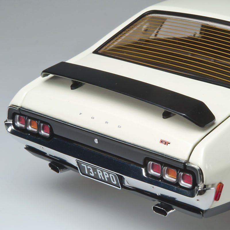 Classic Carlectables 18615 - 1/18 Scale Ford XA Falcon RPO83 Sedan Polar White Diecast Model Replica