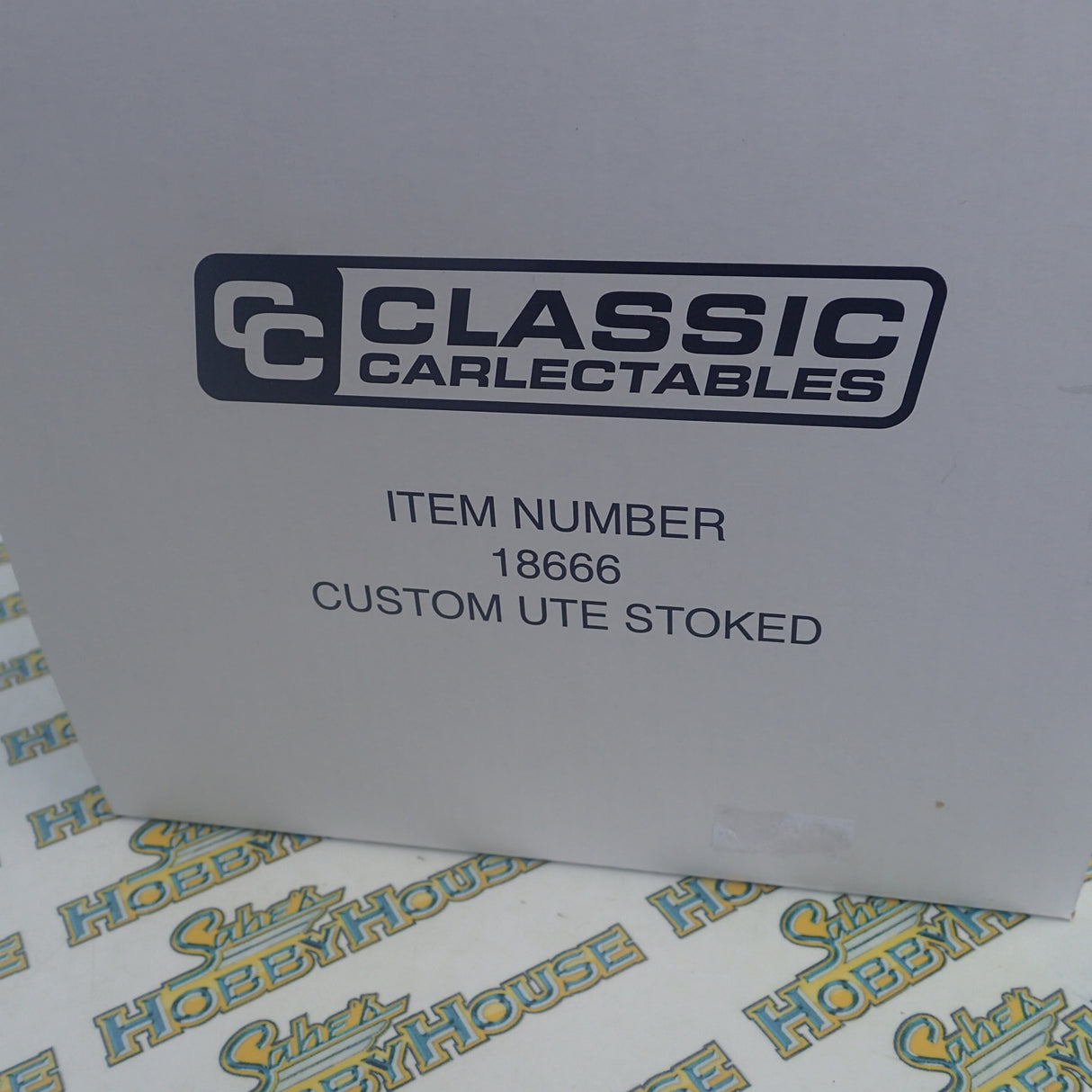 Classic Carlectables 18666 - 1/18 Scale Custom Ute "STOKED" Diecast Scale Model Replica