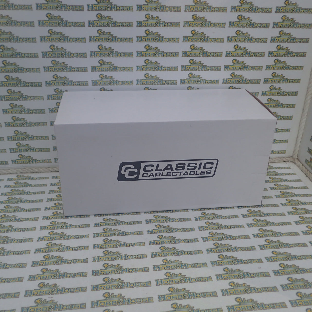 Classic Carlectables 18666 - 1/18 Scale Custom Ute "STOKED" Diecast Scale Model Replica