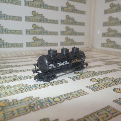 Model Power 83417 - N Scale 40' 3 Dome Tank Car
