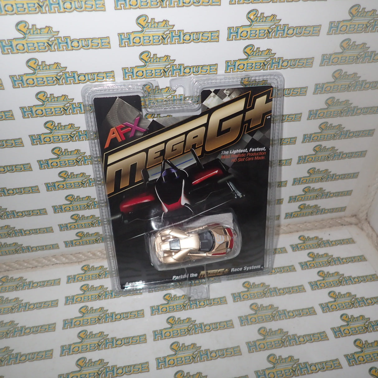 AFX 22061 – 1/64 Scale 2022 FORD GT HERITAGE #5 GOLD