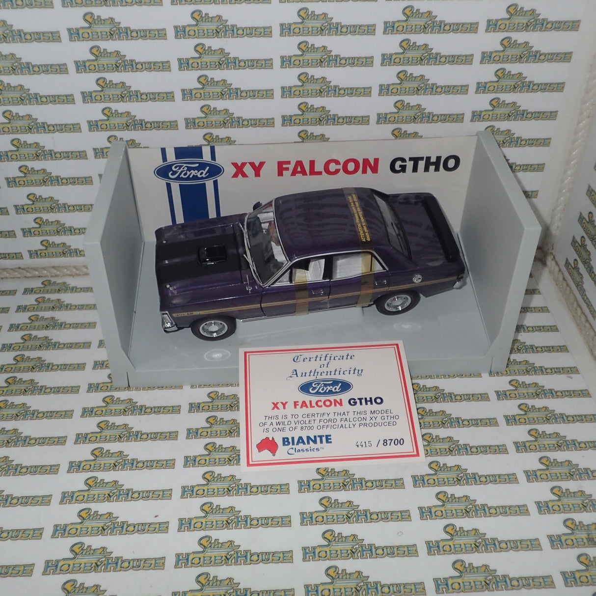 Biante 22726 - 1:18 XY Falcon GTHO - Wild Violet Die-Cast Replica