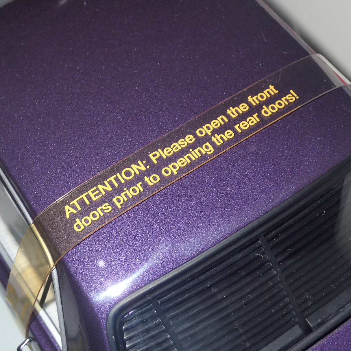 Biante 22726 - 1:18 XY Falcon GTHO - Wild Violet Die-Cast Replica