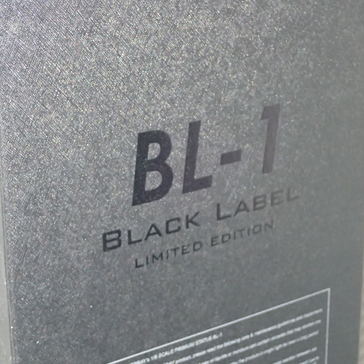 Enterbay 280873 - Black Label BL-1 1/6 Scale Bruce Lee Statue