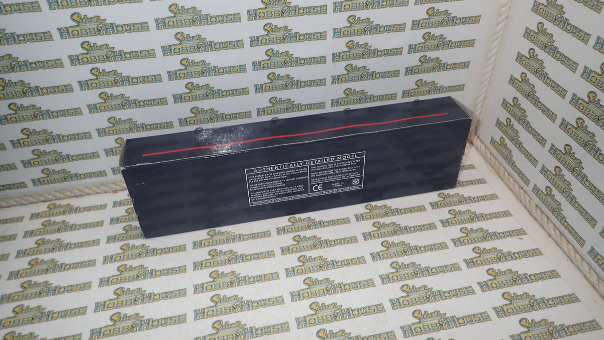 Bachmann 32-651 - HO/00 Scale Class 44 Diesel 44 008 'PENYGHENT' BR Blue Locomotive