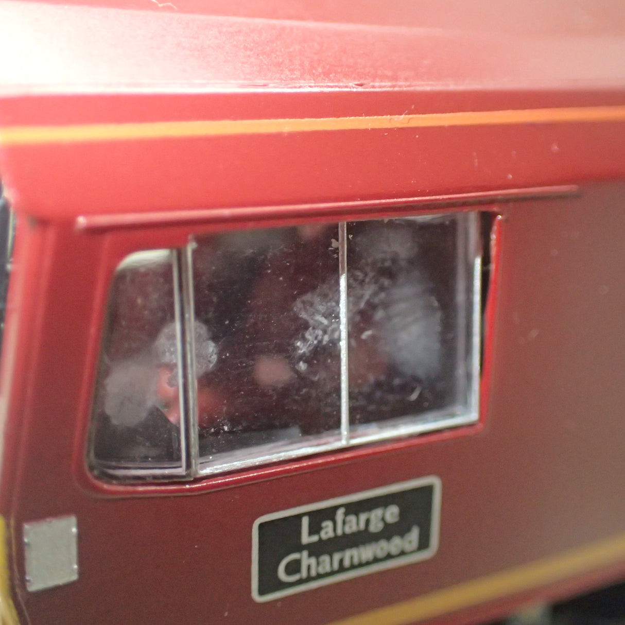 Bachmann Branchline 32-725DS - HO/00 Class 66 66022 'Lafarge Charnwood' in EWS Livery (DCC Sound Fitted) DCC fitted, with sound