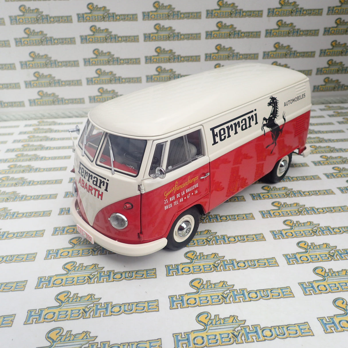 Schuco 45 003 6700 - 1/18 Scale Volkswagen T1 Transporter "Ferrari" Diecast Model Replica