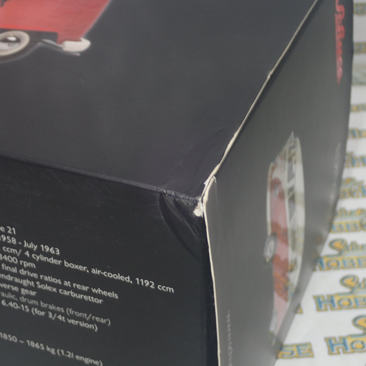 Schuco 45 003 6700 - 1/18 Scale Volkswagen T1 Transporter "Ferrari" Diecast Model Replica