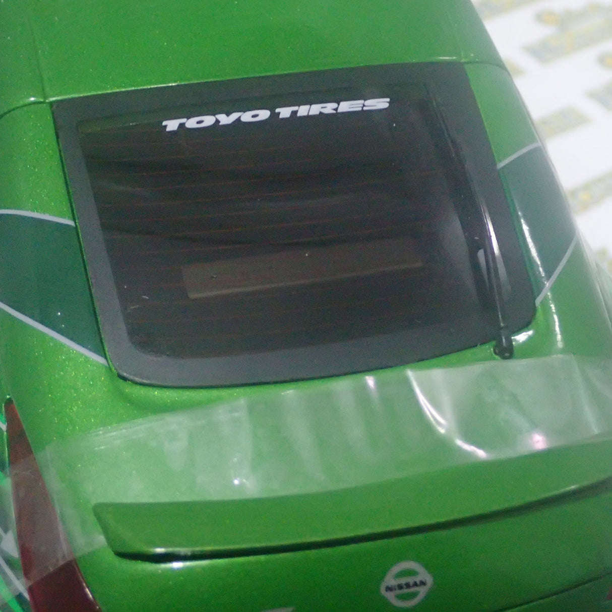 Jada 53608D - 1/18 Scale Fast & Furious Series Nissan 350Z Green 2003 from Fast and Furious Tokyo Drift Die-cast Replica