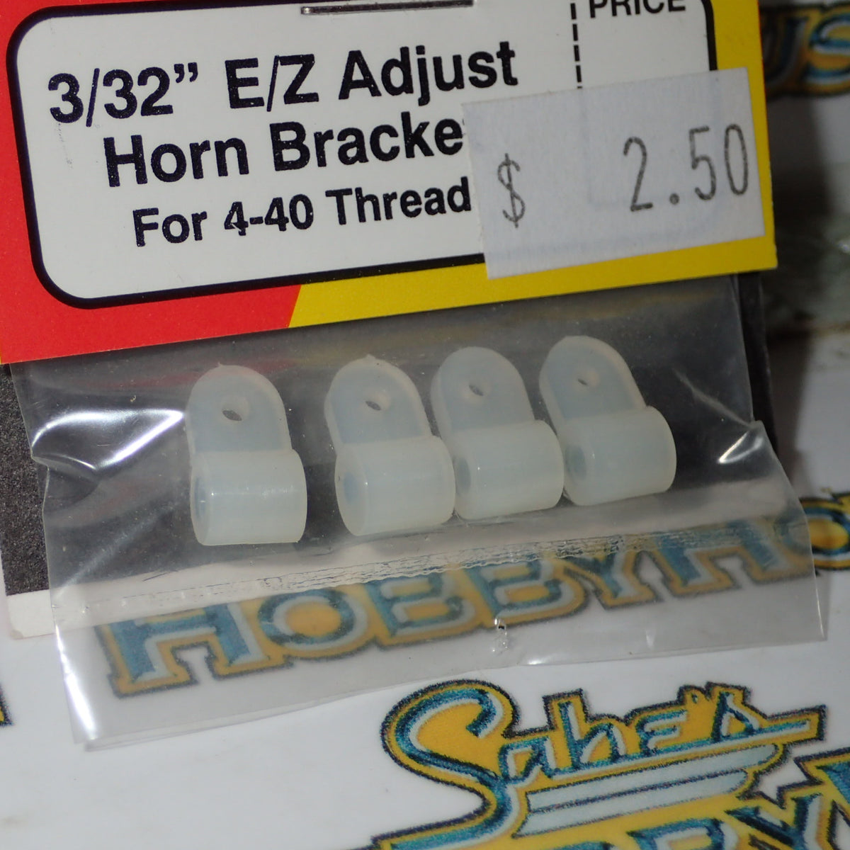 Dubro 557 - 3/32" E/Z Adjust Horn Bracket for 4-40 Thread