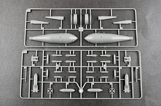 Trumpeter 02421 - 1:24 Scale - Junkers Ju-87B-2 Stuka Plastic Model Kit
