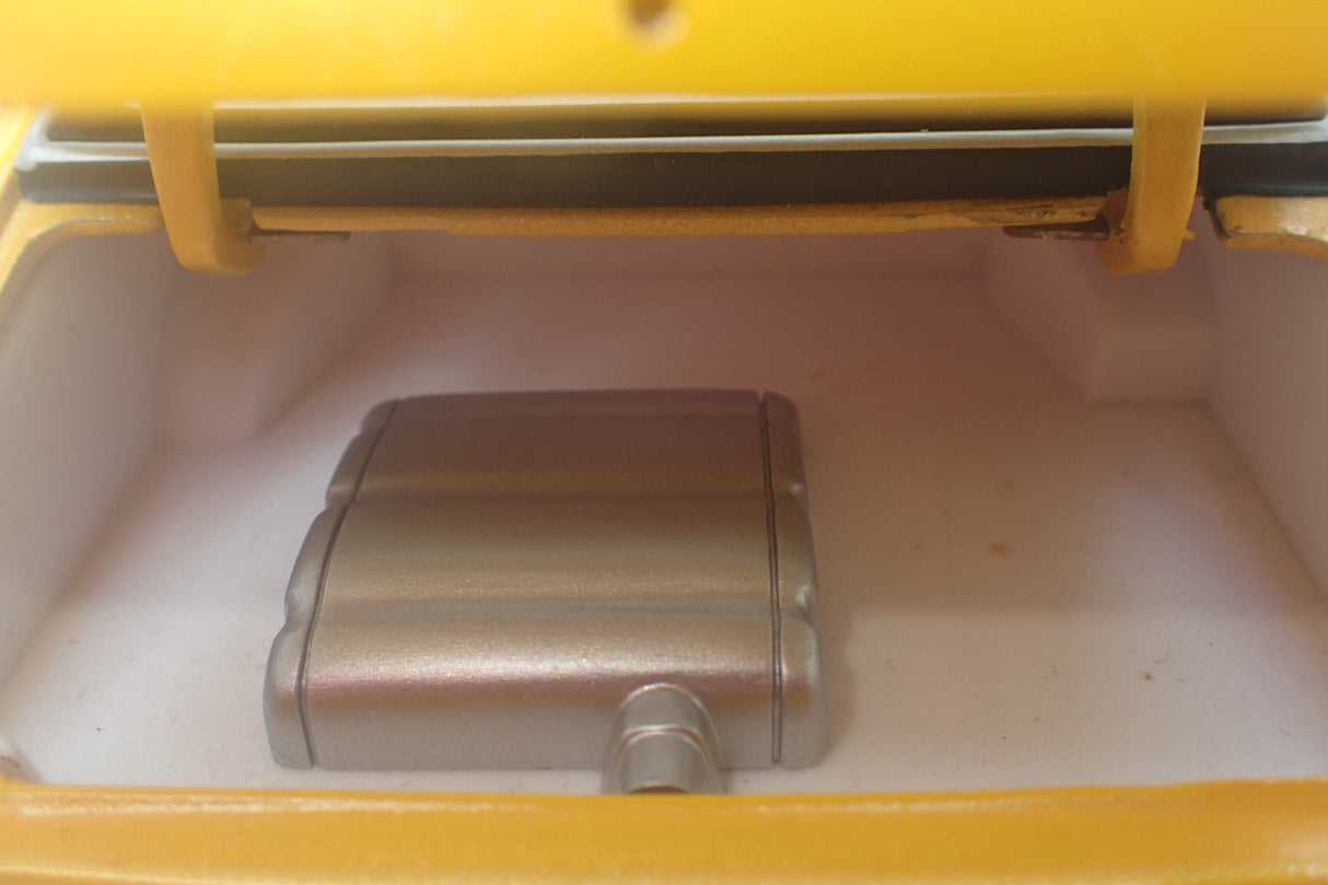 Autoart 72577 - 1/18 Scale - Holden LJ Torana GTR XU-1 Street Machine in Metallic Yellow Diecast Scale Model Replica