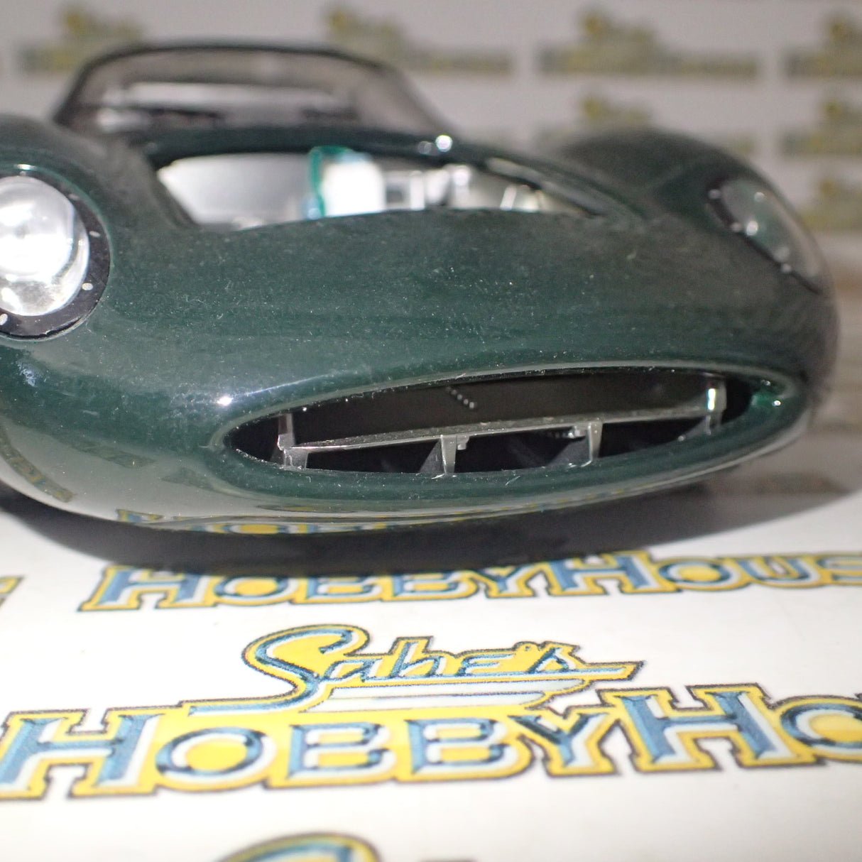 Autoart Millennium 73541 - 1/18 Jaguar XJ 13 Diecast Scale Model Replica