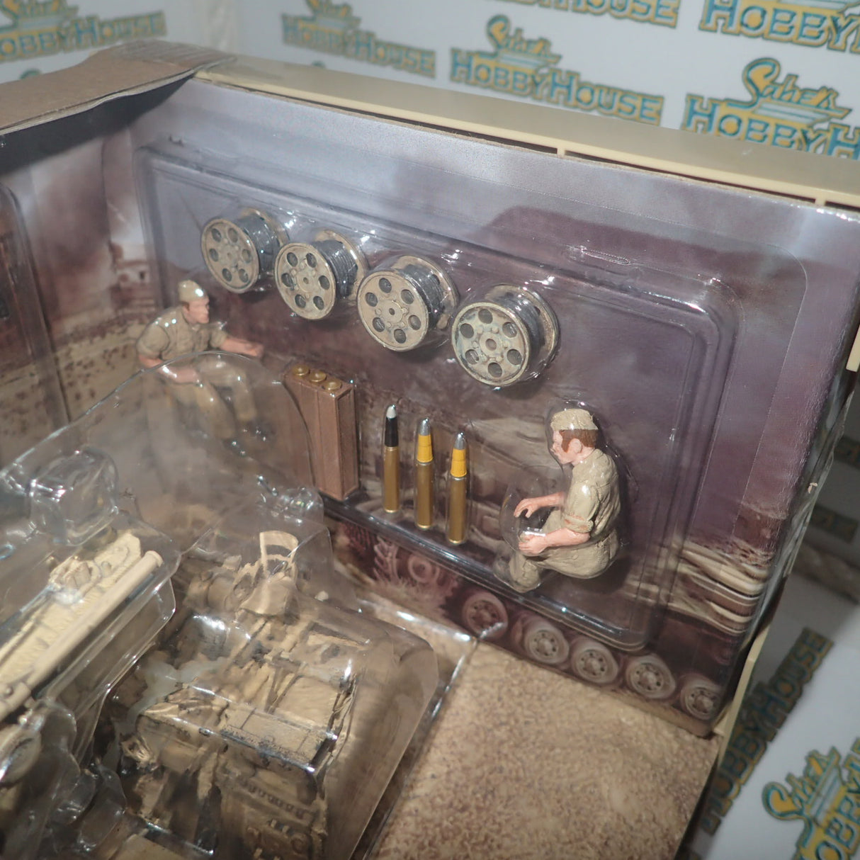 Forces of Valor 801008B - 1/32 Scale German 88mm Flak Gun El Alamein 1942 Scale Model Replica Set