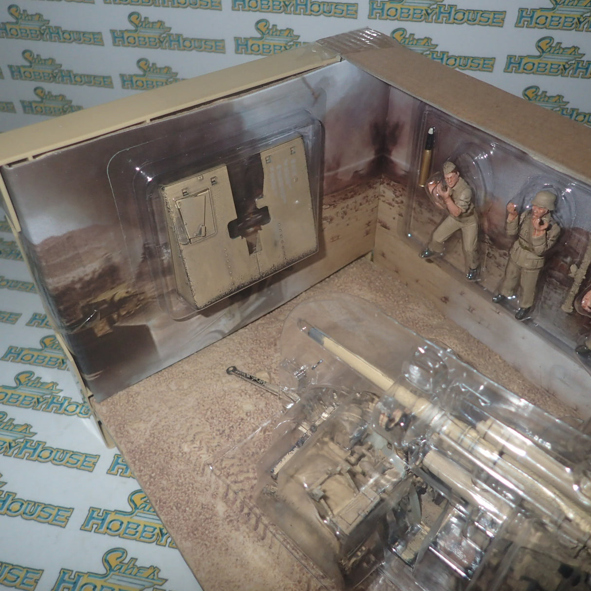 Forces of Valor 801008B - 1/32 Scale German 88mm Flak Gun El Alamein 1942 Scale Model Replica Set