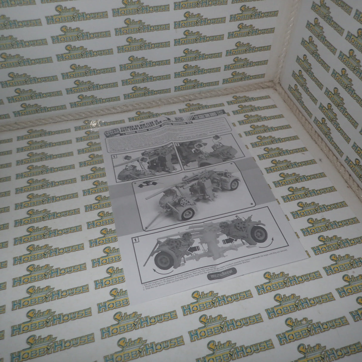 Forces of Valor 801008B - 1/32 Scale German 88mm Flak Gun El Alamein 1942 Scale Model Replica Set