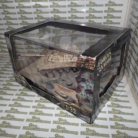 Forces of Valor 80109 - 1/32 Patton M60 A1 tank of the American army.