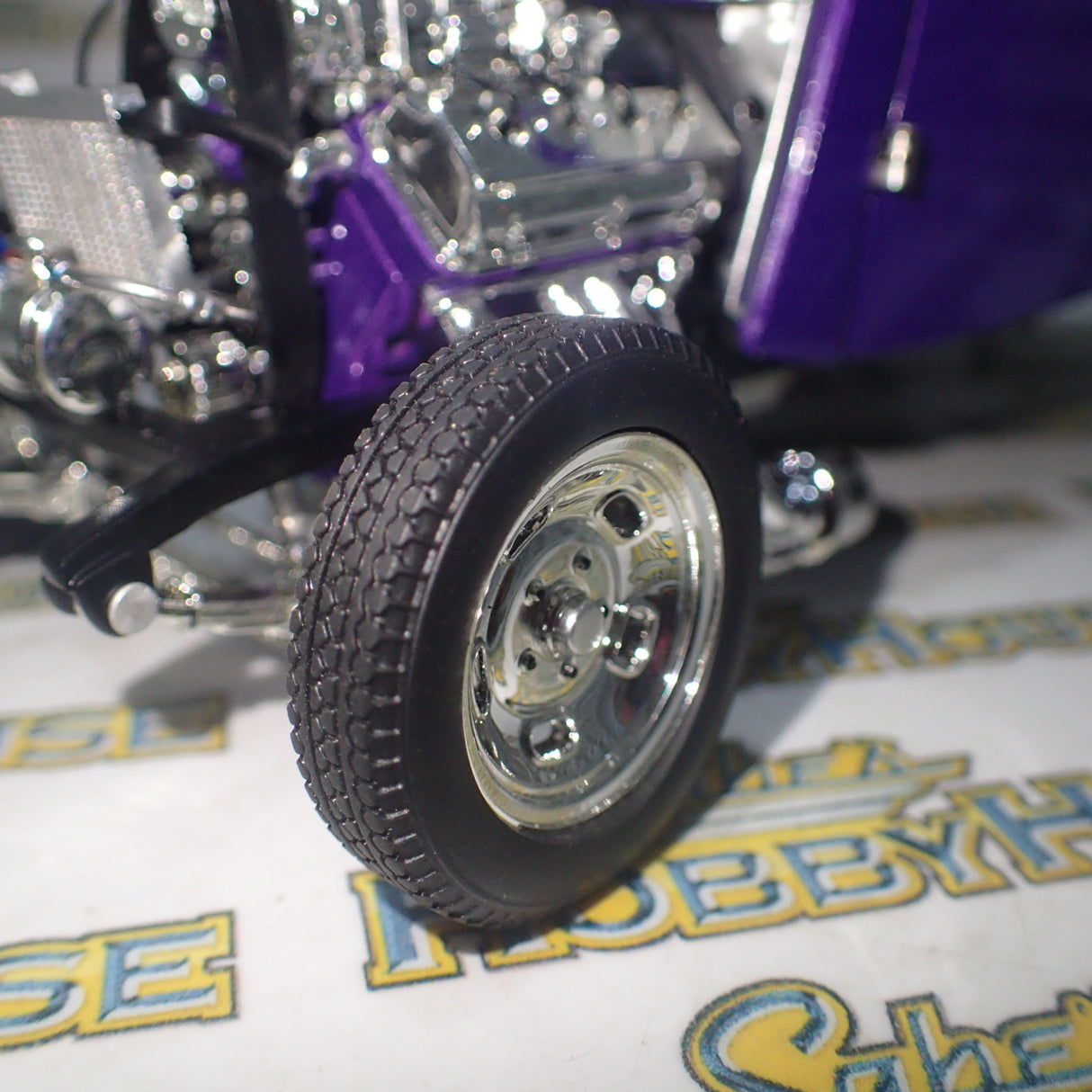 ACME A1800925 - 1/18 Scale 1933 GASSER - PLUM CRAZY