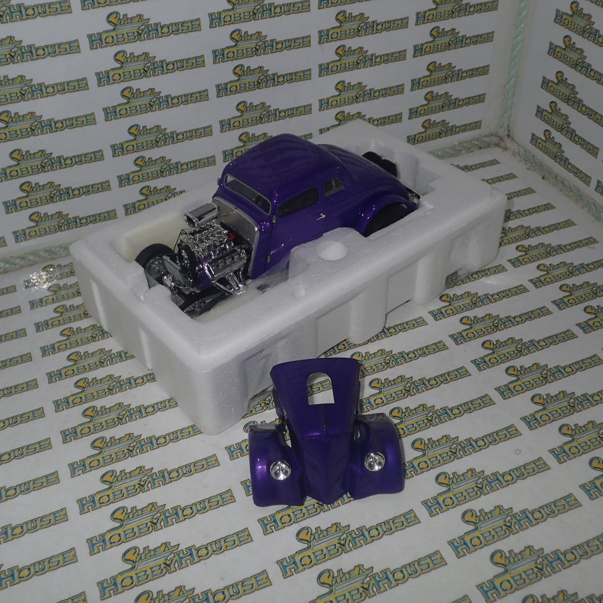 ACME A1800925 - 1/18 Scale 1933 GASSER - PLUM CRAZY