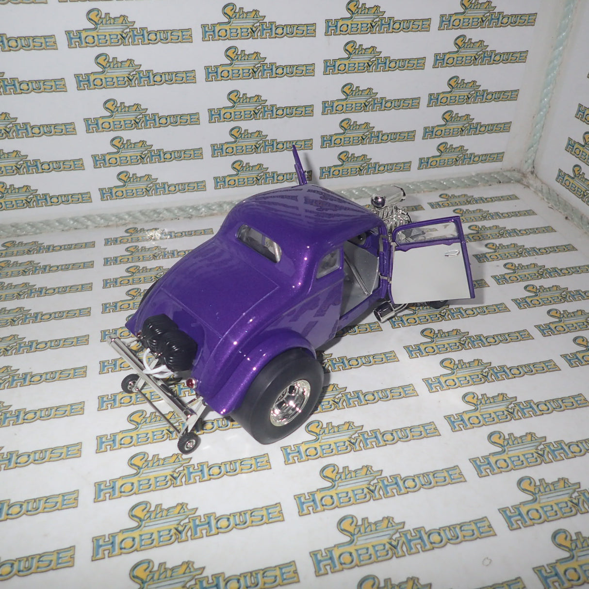 ACME A1800925 - 1/18 Scale 1933 GASSER - PLUM CRAZY