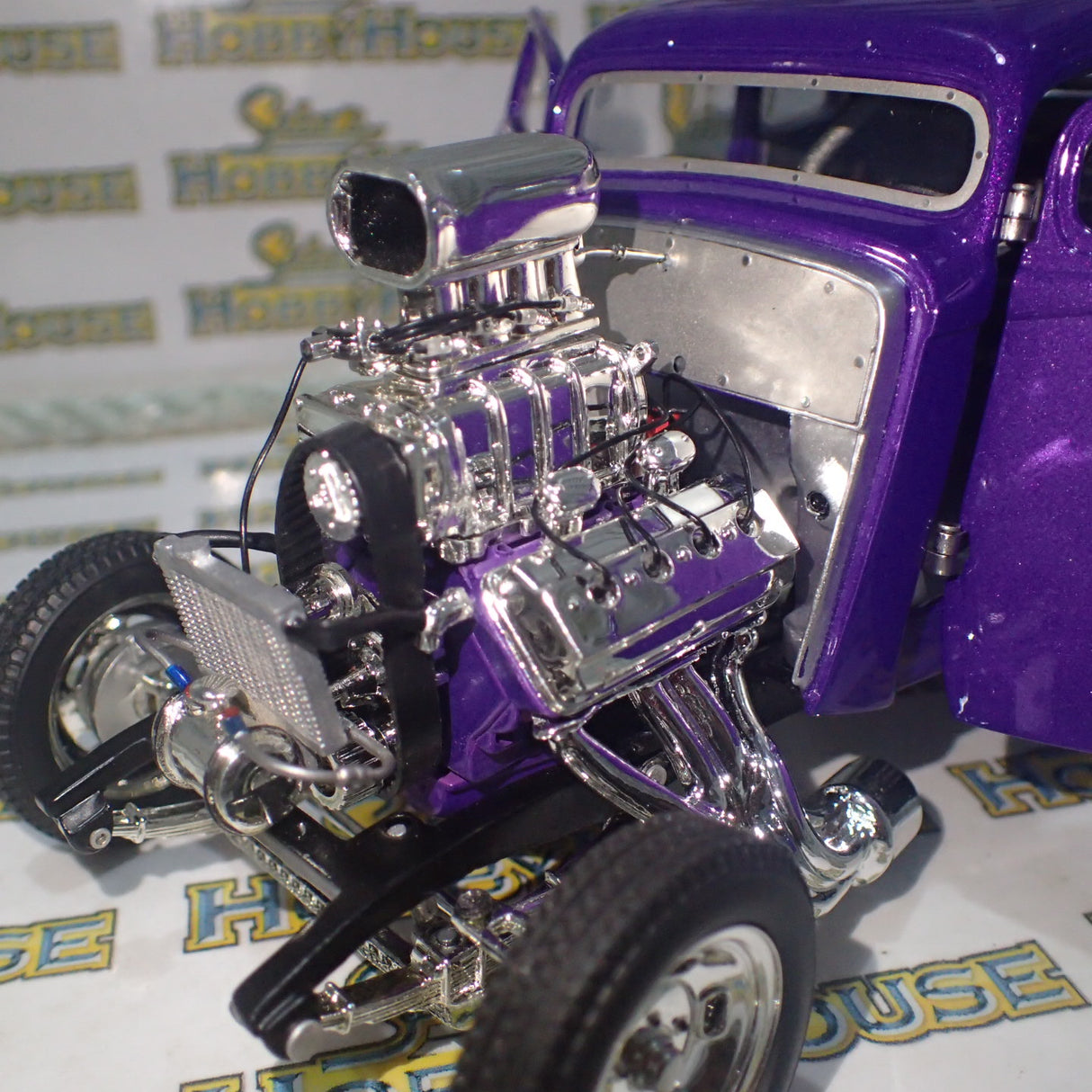 ACME A1800925 - 1/18 Scale 1933 GASSER - PLUM CRAZY