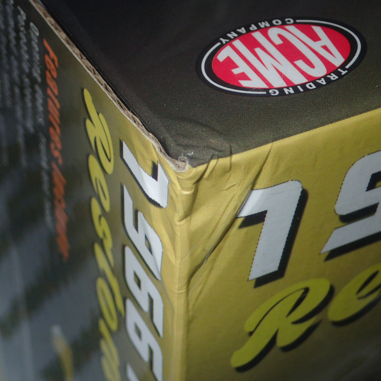 ACME A1801219 - 1/18 Scale 1966 PONTIAC GTO RESTOMOD Diecast Scale Model Replica