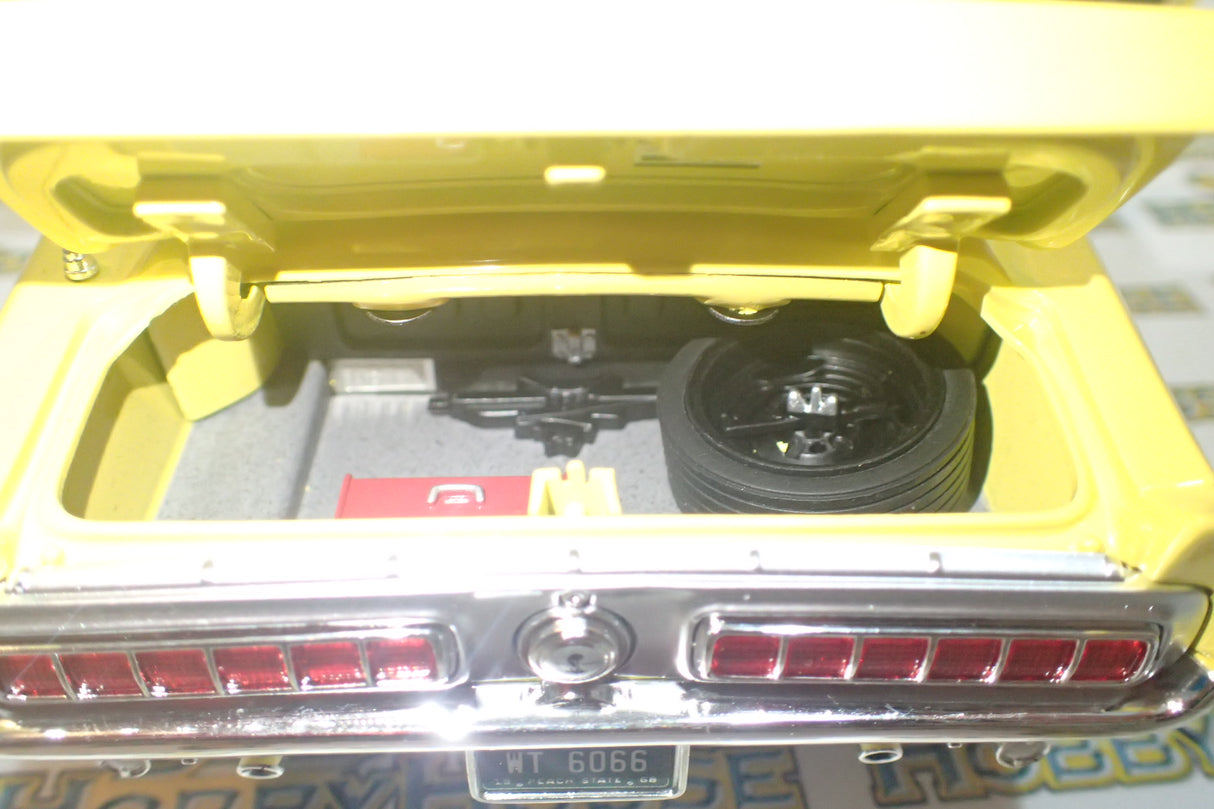 ACME A1801806 - 1/18 Scale 1968 Shelby GT 350 - "WT" Paint Scheme 6066 Yellow - Release 2