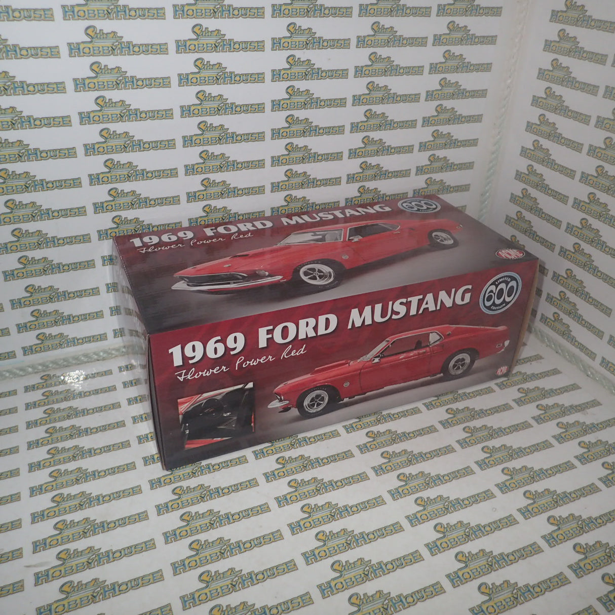 ACME A1801890 -1/18 1969 Ford Mustang 600 Flower Power Red Diecast Scale Model Replica