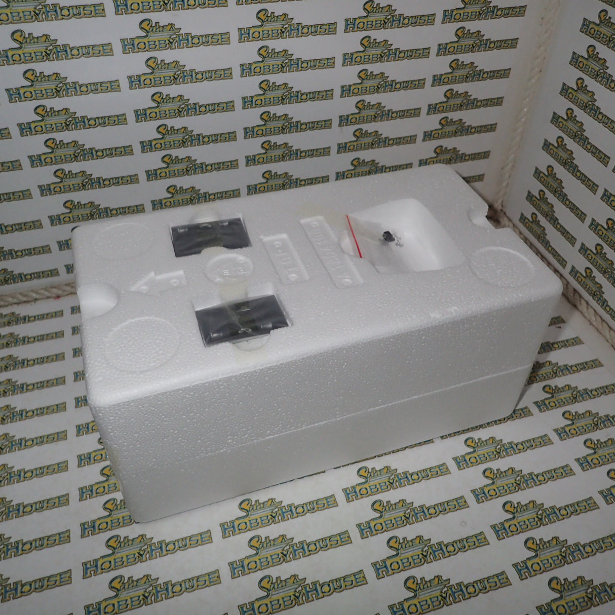 ACME A1804104 - 1/18 Scale 1932 Ford Pickup - Black Beauty Die-cast Model Replica